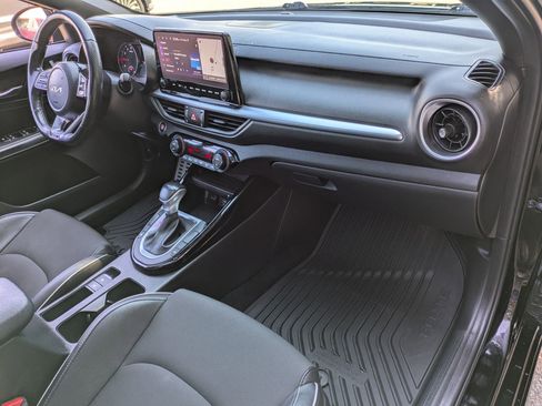 Used 2023 Kia Forte GT-Line w/ GT-Line Premium Package image 24