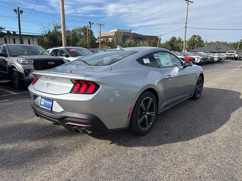 New 2025 Ford Mustang Premium image 6