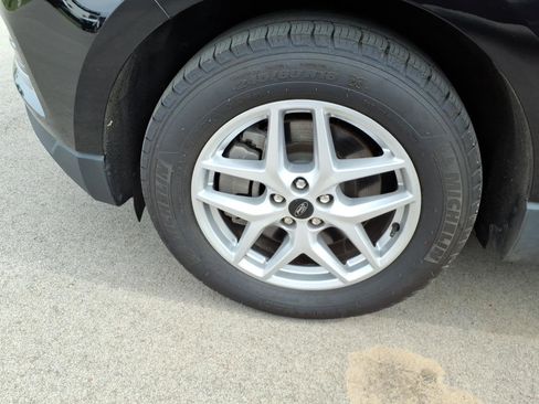 Used 2024 Ford Edge SEL w/ Convenience Package AWD/4WD image 6