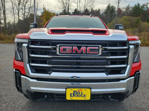 New 2026 GMC Sierra 2500 SLE w/ SLE Value Package; image 10