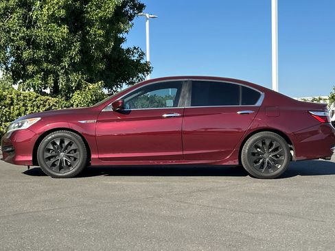 Used 2017 Honda Accord Sport Special Edition image 7
