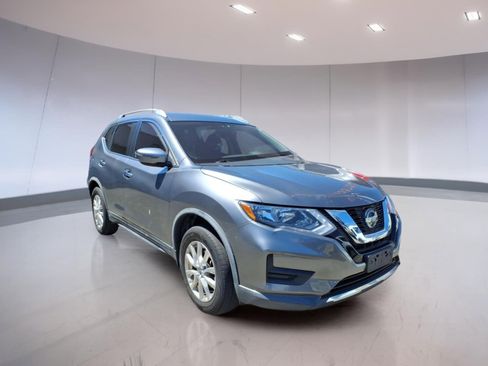 Used 2018 Nissan Rogue SV AWD/4WD image 1