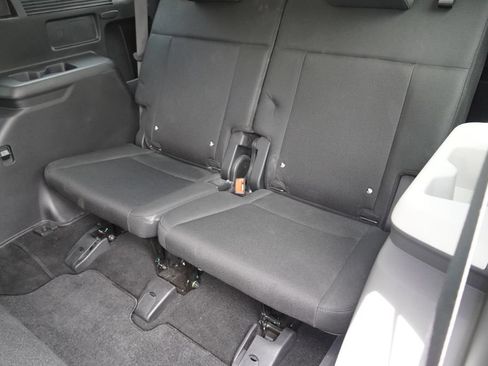 Used 2025 Hyundai Santa Fe SE FWD image 17