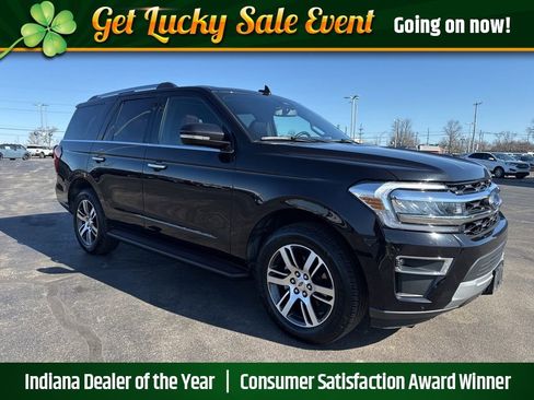Used 2024 Ford Expedition Limited image 1