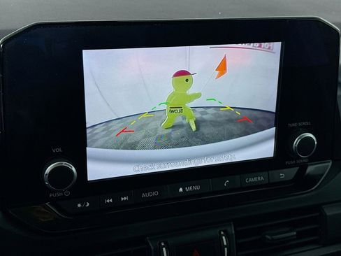 Certified 2024 Nissan Pathfinder S image 6