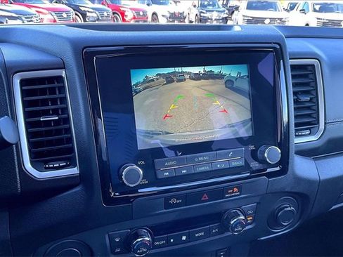 Certified 2024 Nissan Frontier SL image 13