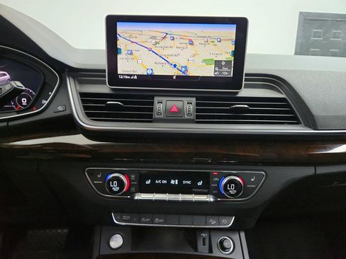 Used 2018 Audi Q5 2.0T Premium AWD/4WD image 20