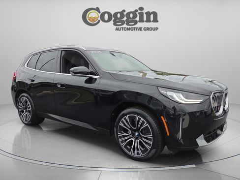 Certified 2025 BMW X3 xDrive30i w/ Convenience Package image 7