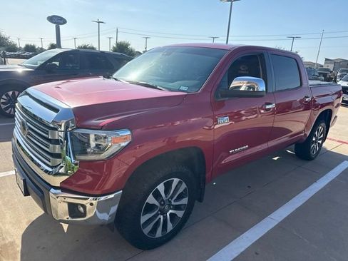 Used 2020 Toyota Tundra Limited w/ Limited Premium Package AWD/4WD image 2