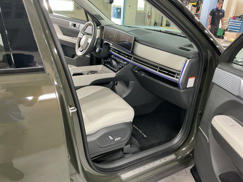 Certified 2026 Hyundai Santa Fe Calligraphy AWD/4WD image 16