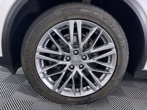 Used 2024 Acura MDX SH-AWD w/ Advance Package image 17