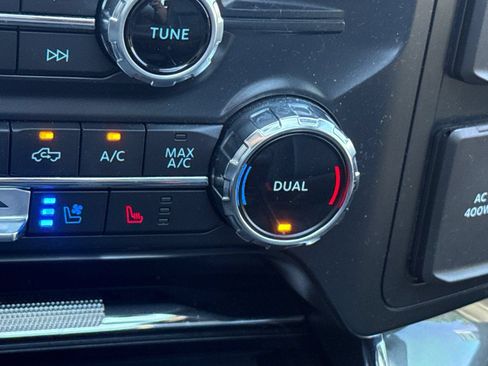 Used 2022 Ford F150 Lariat w/ Equipment Group 502A High AWD/4WD image 28