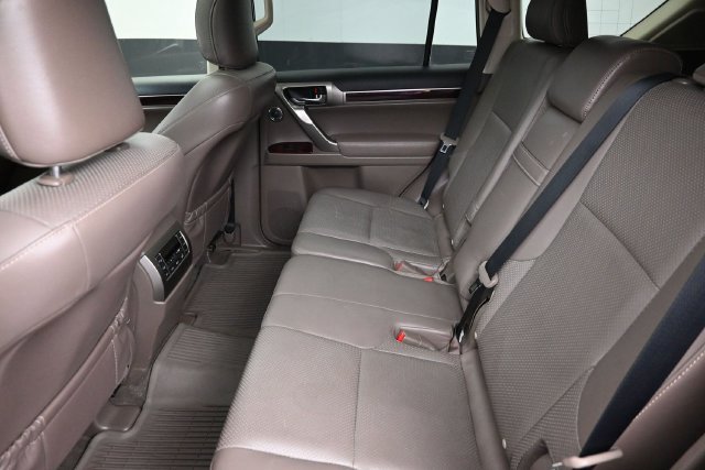 Used 2018 Lexus GX 460 Luxury w/ Preferred Accessory Package AWD/4WD image 19