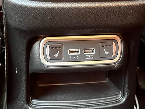 Used 2024 Alfa Romeo Stelvio Veloce image 14