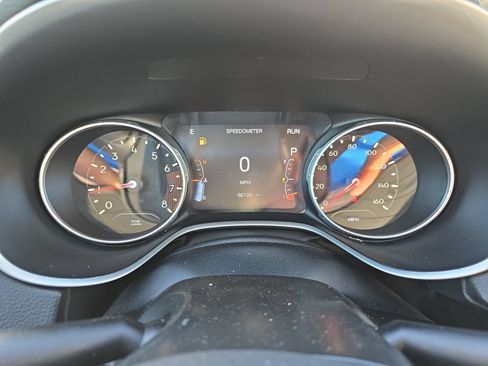 Used 2018 Jeep Compass Latitude w/ Popular Equipment Group FWD image 13