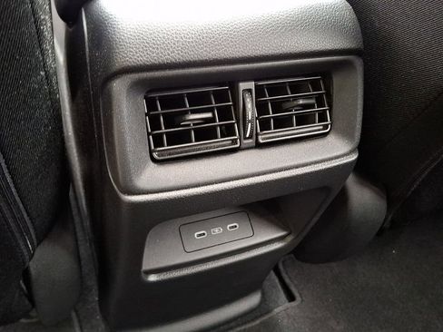 Used 2024 Honda CR-V EX image 11