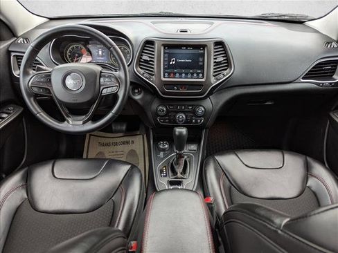 Used 2020 Jeep Cherokee Trailhawk image 18