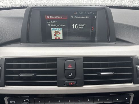 Used 2018 BMW 320i xDrive Sedan w/ Convenience Package image 16