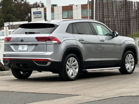 Used 2023 Volkswagen Atlas Cross Sport SE FWD image 5