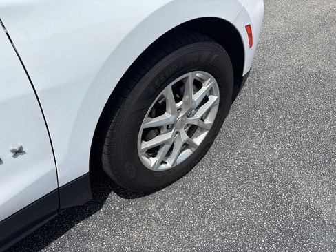 Used 2023 Chevrolet Equinox LT w/ Driver Convenience Package FWD image 28