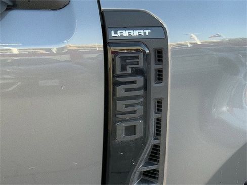 Used 2024 Ford F250 Lariat w/ Lariat Ultimate Package image 10
