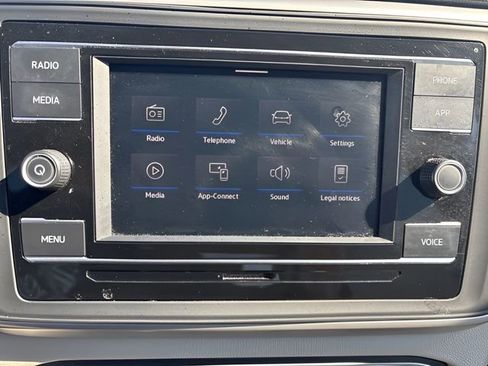 Used 2023 Volkswagen Atlas SE AWD/4WD image 22