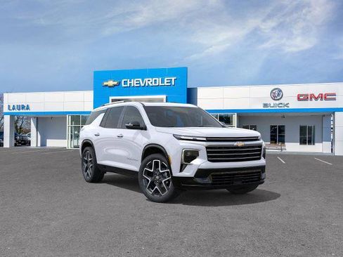 New 2026 Chevrolet Traverse High Country image 1