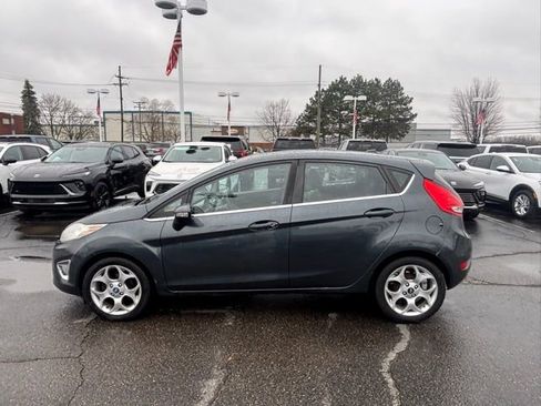 Used 2011 Ford Fiesta SES w/ 301A Rapid Spec Order Code image 8