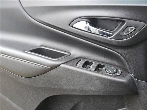 Used 2019 Chevrolet Equinox Premier FWD image 6