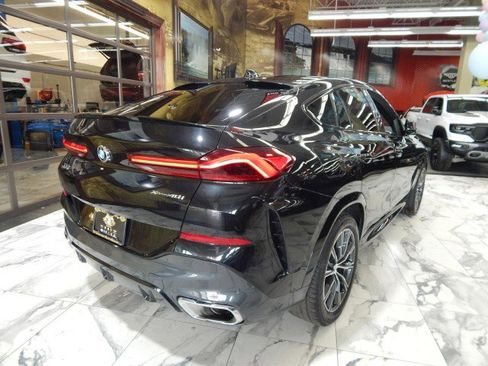 Used 2023 BMW X6 xDrive40i w/ M Sport Package image 5
