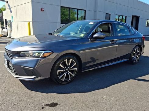 Used 2022 Honda Civic EX image 3