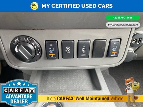 Used 2021 Nissan Frontier SV w/ Midnight Edition Floor Mats AWD/4WD image 28
