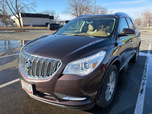 Used 2015 Buick Enclave Leather image 2