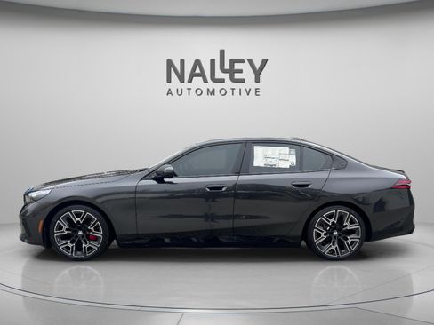 Used 2026 BMW i5 eDrive40 w/ M Sport Package image 2