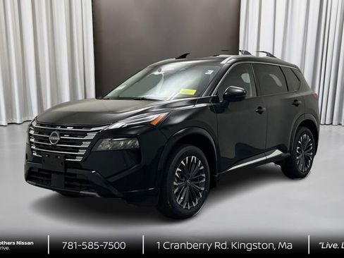 New 2026 Nissan Rogue Platinum AWD/4WD image 1