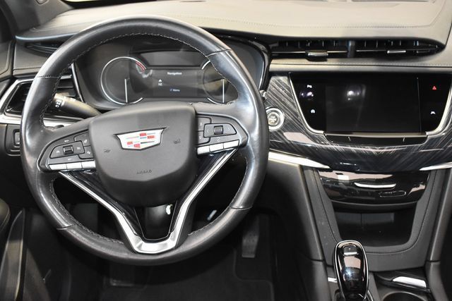 Used 2024 Cadillac XT6 Premium Luxury AWD/4WD image 18
