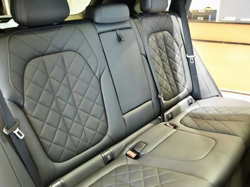 Used 2026 BMW X5 xDrive40i image 23
