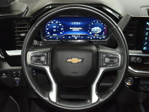 Used 2024 Chevrolet Silverado 2500 LT w/ All Star Edition image 40