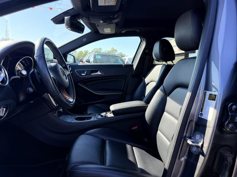 Used 2020 Mercedes-Benz GLA 250 4MATIC image 21
