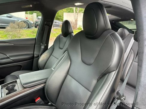 Used 2024 Tesla Model X AWD/4WD image 10