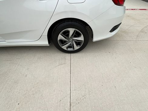 Used 2019 Honda Civic LX image 25