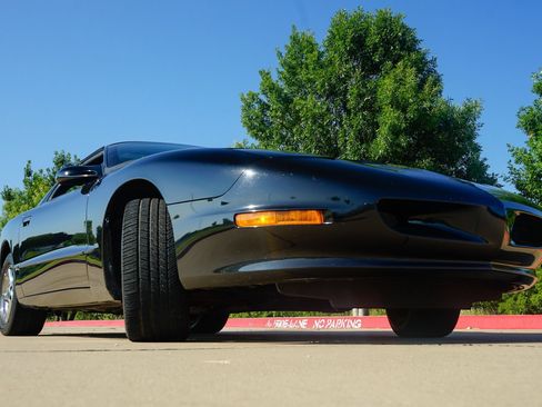 Used 1996 Pontiac Firebird Formula image 23