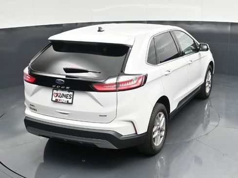 Certified 2024 Ford Edge SEL w/ Convenience Package AWD/4WD image 35