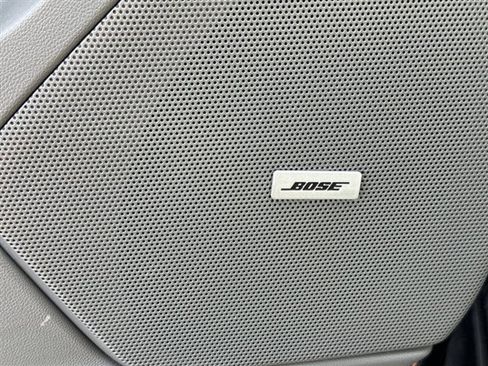 Certified 2024 Cadillac XT6 Premium Luxury w/ LPO, Floor Liner Package AWD/4WD image 29