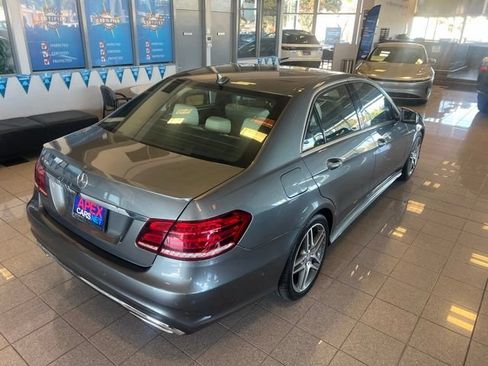 Used 2016 Mercedes-Benz E 350 Sedan image 10