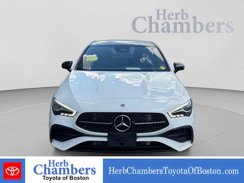 Used 2024 Mercedes-Benz CLA 250 4MATIC image 2