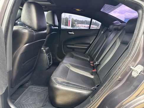 Used 2021 Dodge Charger SXT w/ Leather Interior Group RWD image 24