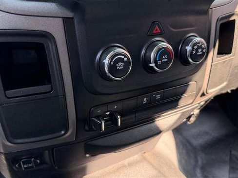 Used 2016 RAM 3500 Tradesman w/ Popular Equipment Group RWD image 31