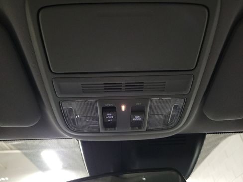 Certified 2020 Honda CR-V EX image 37