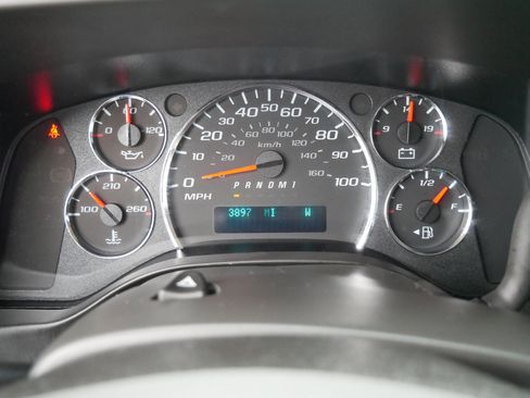 Used 2023 Chevrolet Express 2500 LS w/ Driver Convenience Package image 21